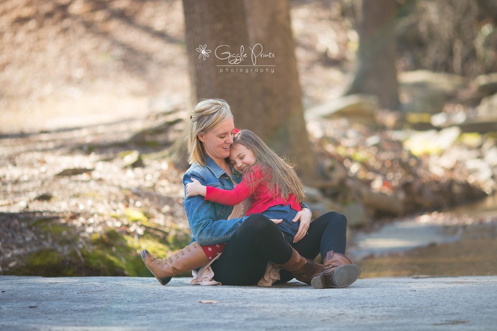 Atlanta Family Photographer - GigglePrints - Mom Daughter girl hug joy