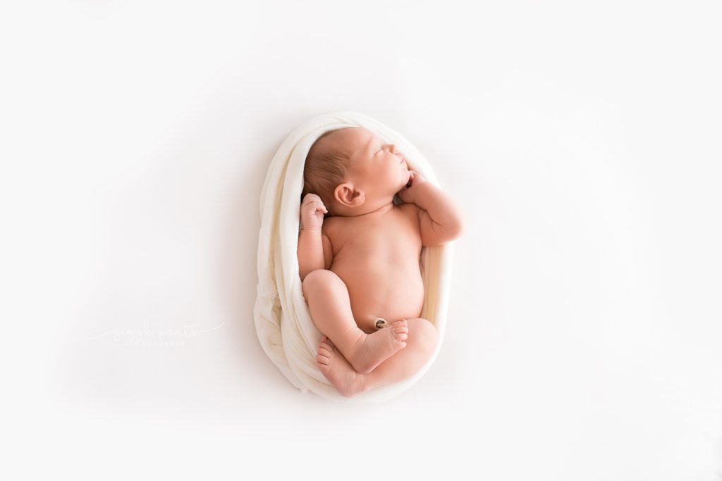Atlanta Newborn Photographer | Marcie Reif | Giggle Prints Photography