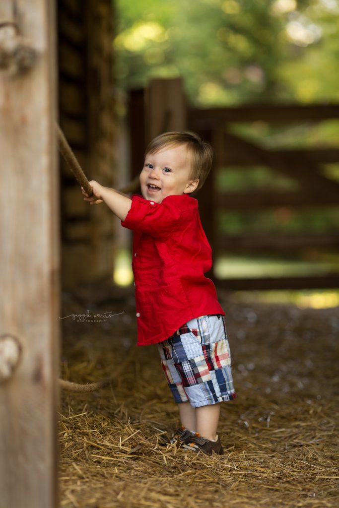Marrietta Family Photographer | Marcie Reif | Giggle Prints Photography