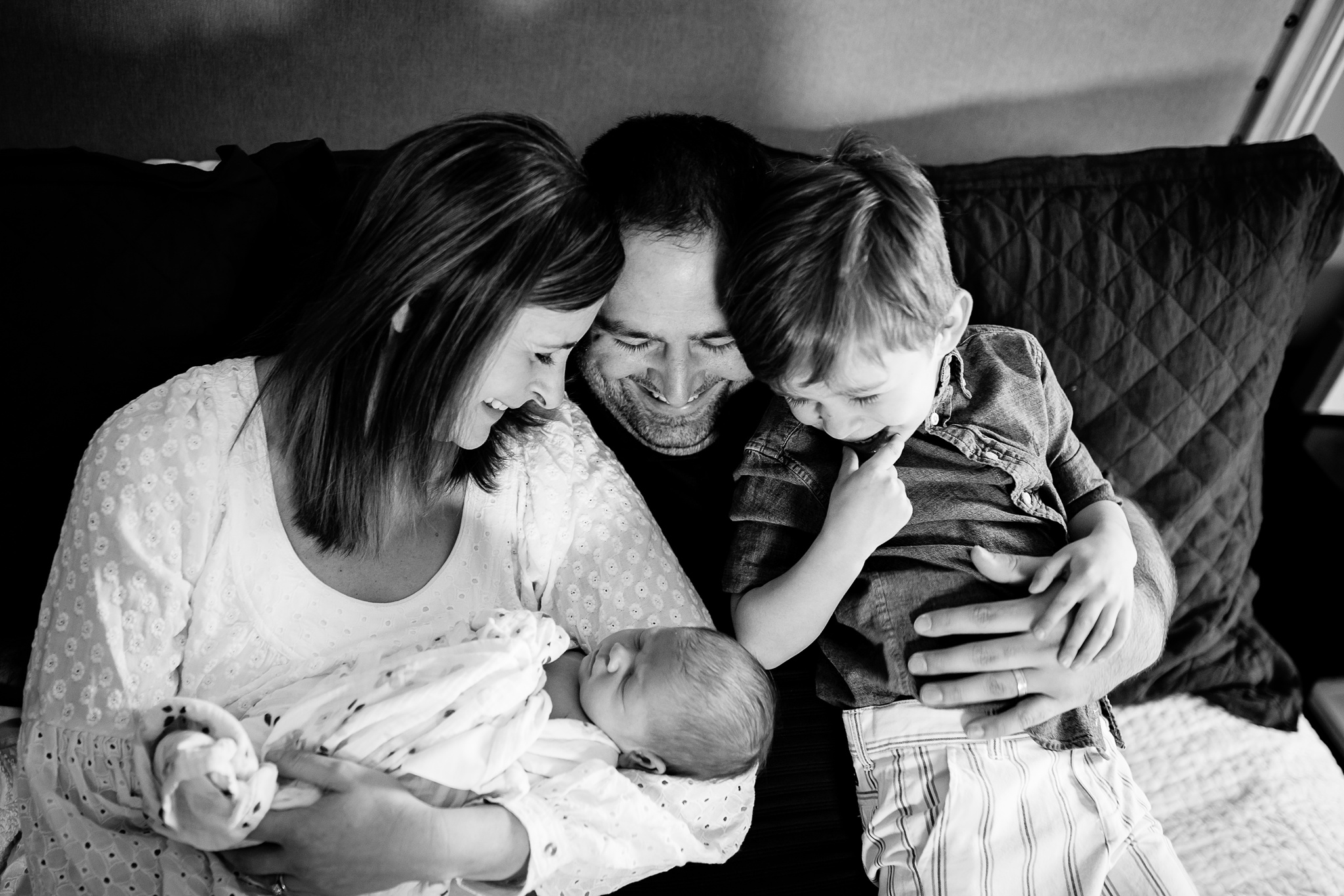 Mutzberg Family | Simple Newborn Photographer Suwanee Atlanta